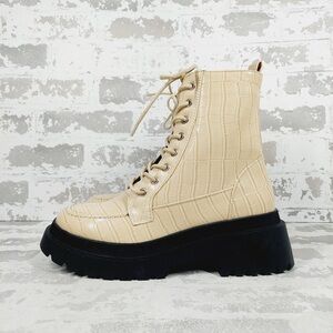 NEW Top Shop Kara Beige Lace-Up Chunky Platform Ankle Boots M26